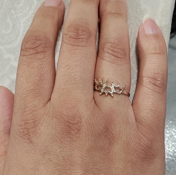 Triple Crown SS925 Ring Size 7 - Picture 2 of 4